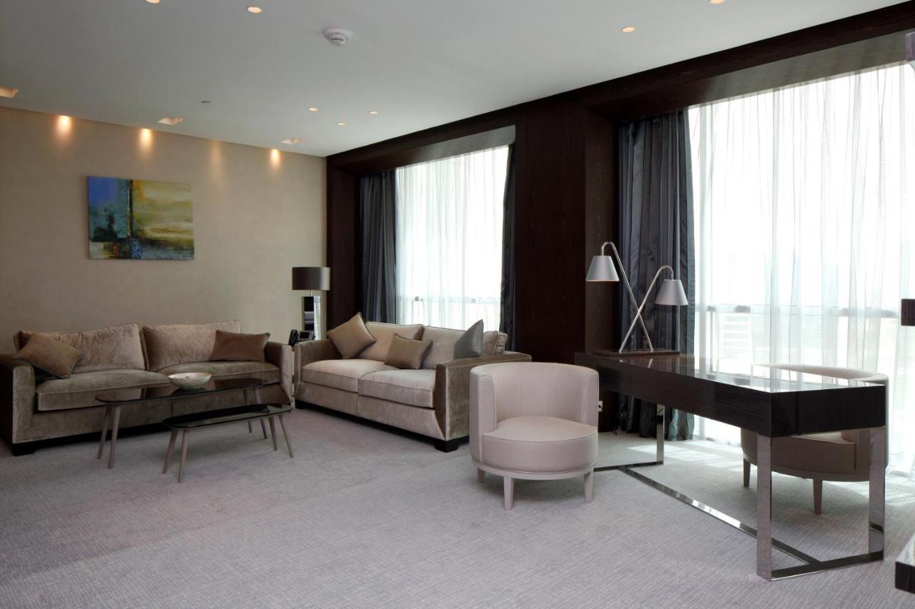 Holiday Inn Meydan By Ihg Riaad Buitenkant foto