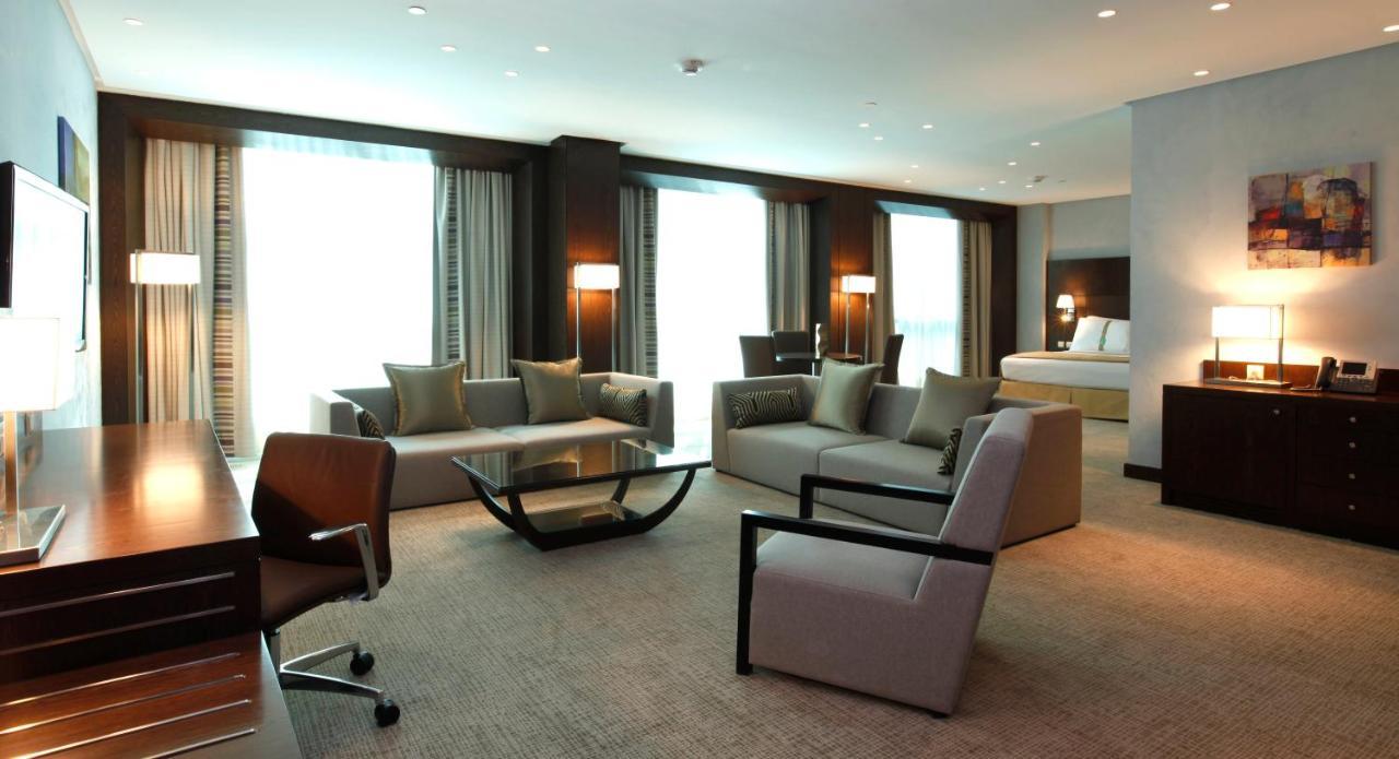 Holiday Inn Meydan By Ihg Riaad Buitenkant foto