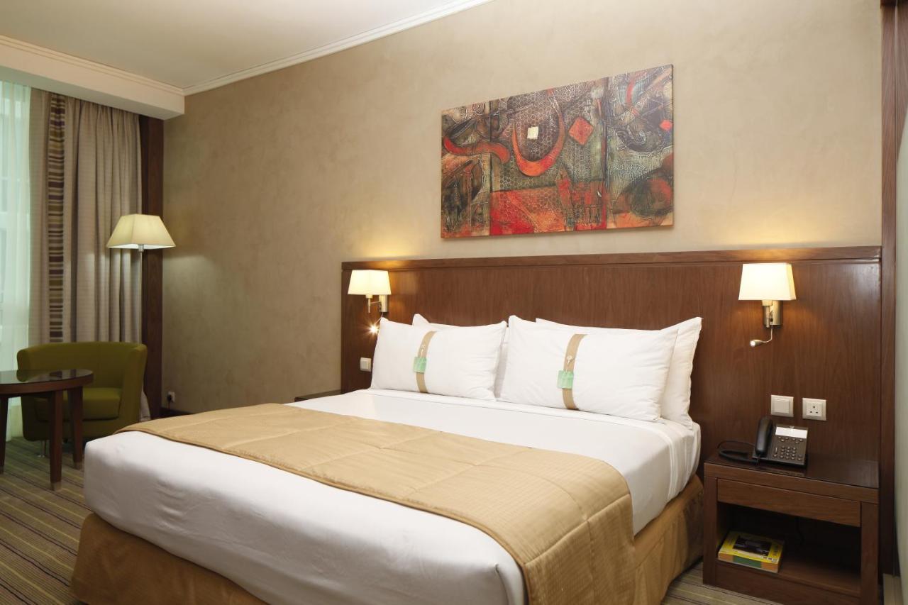 Holiday Inn Meydan By Ihg Riaad Buitenkant foto