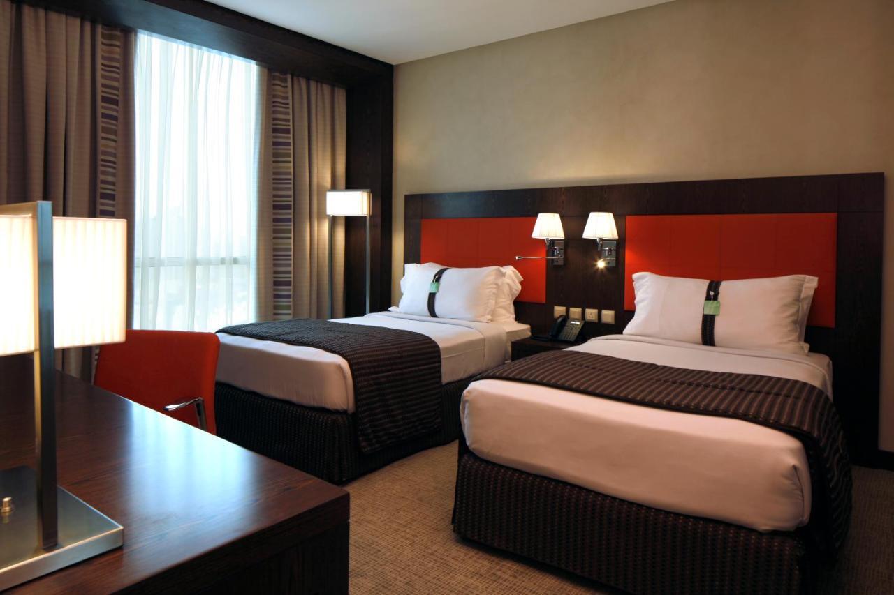 Holiday Inn Meydan By Ihg Riaad Buitenkant foto