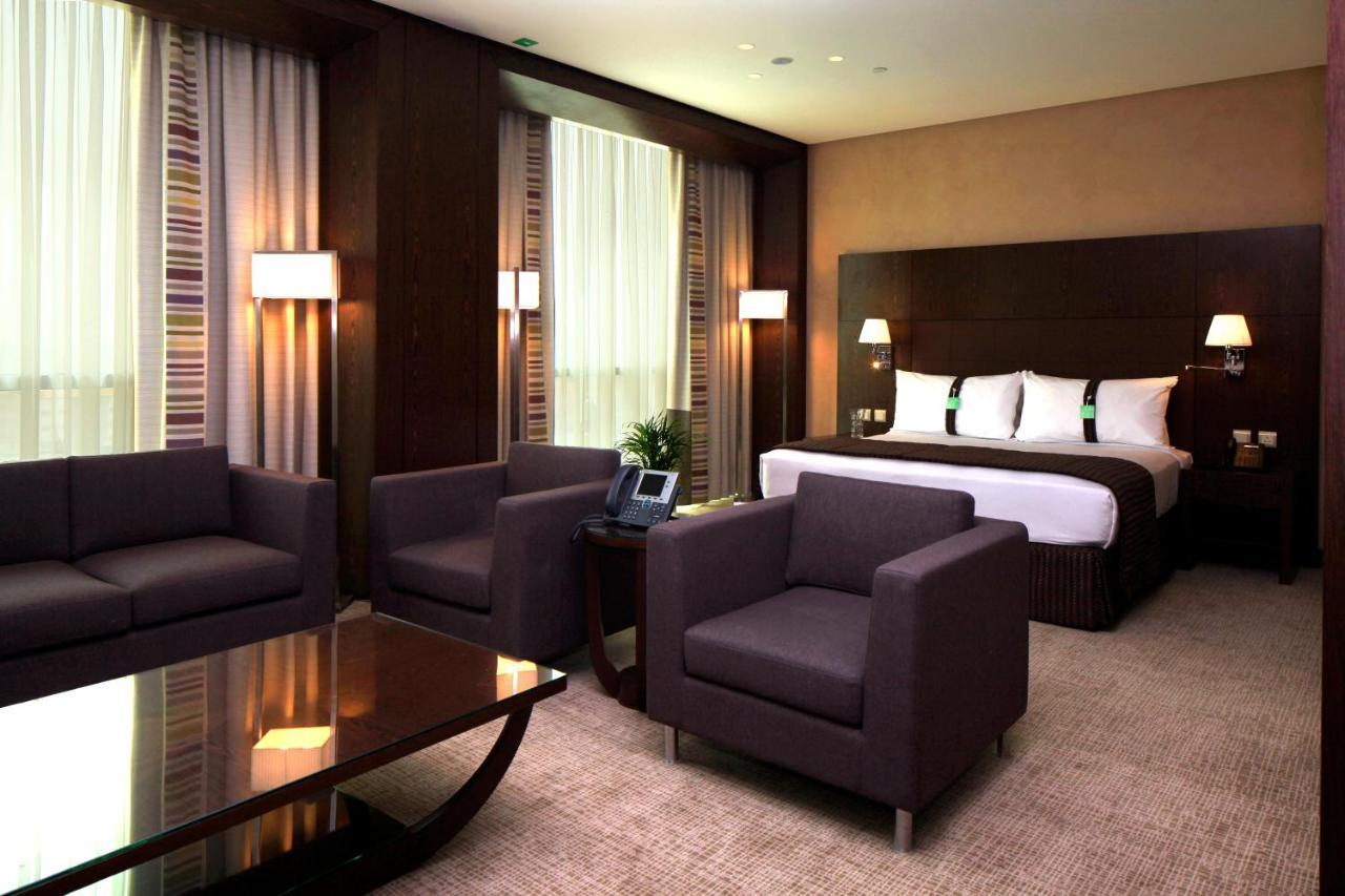 Holiday Inn Meydan By Ihg Riaad Buitenkant foto